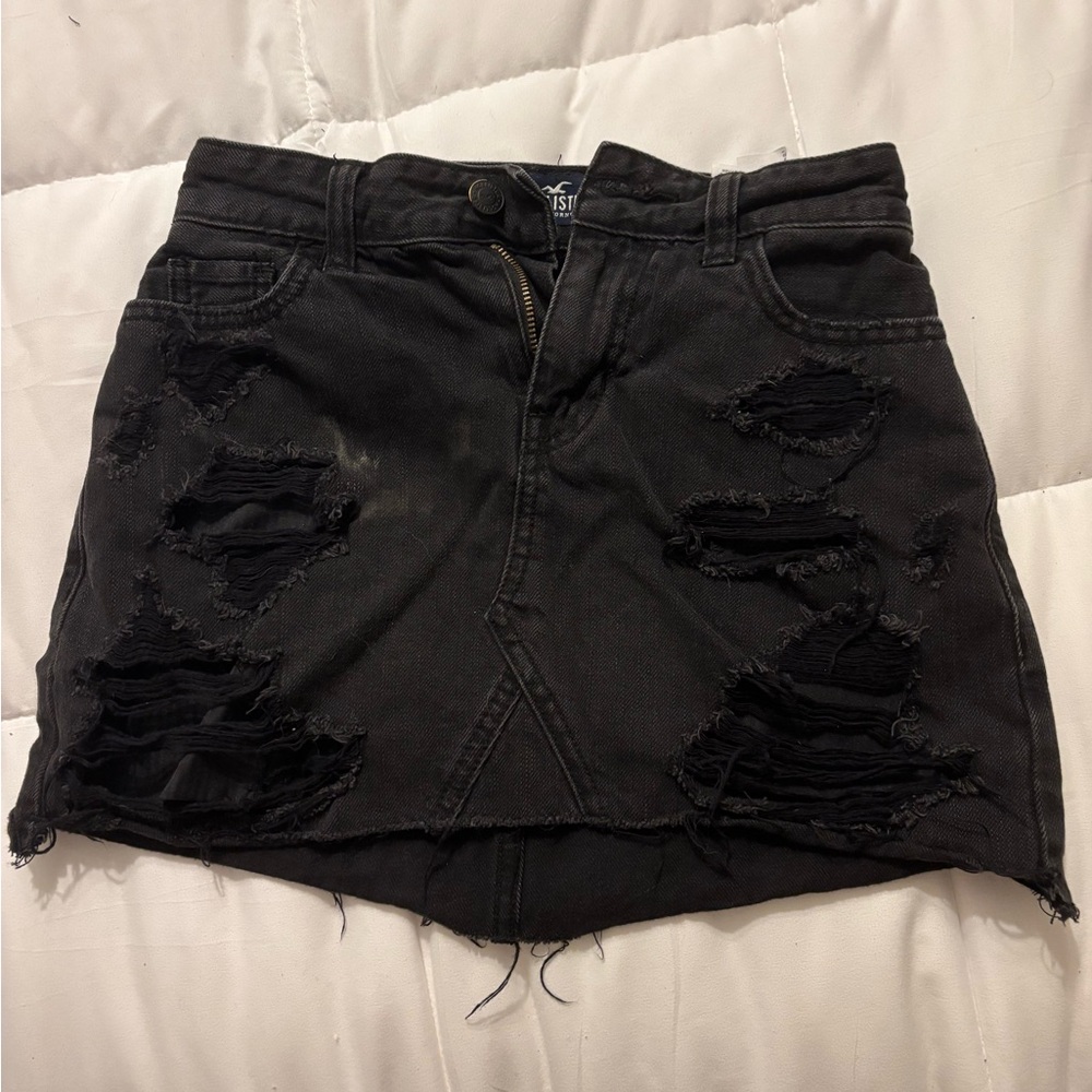 Hollister Black High-Rise Mini Skirt